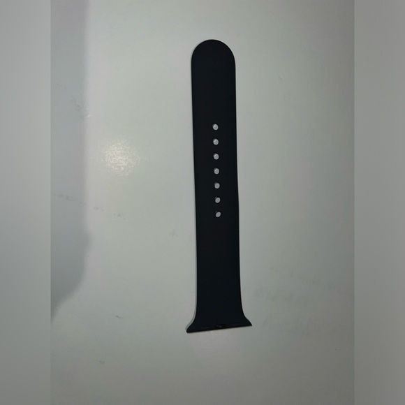 Bedazzled Apple Watch band - Picture 5 of 6